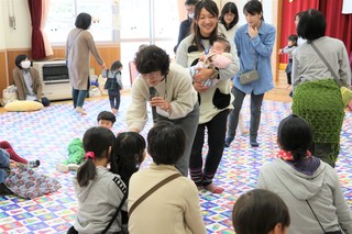 わらべうたの様子