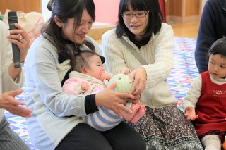 わらべうたの様子
