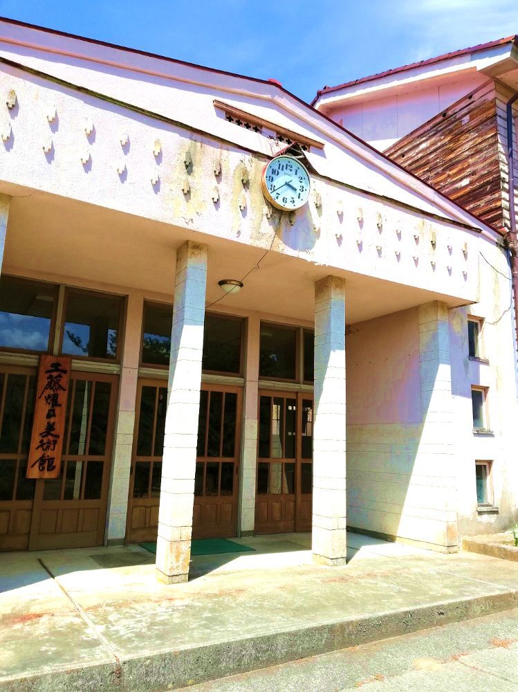 旧増富中学校（工藤耀日美術館）-01