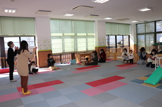 3手をたたきましょう.JPG