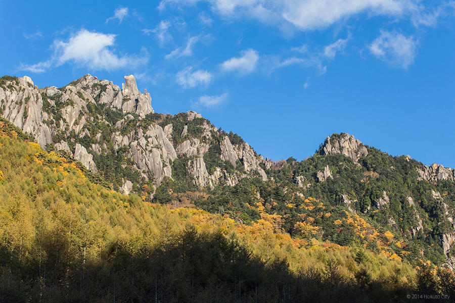 03.みずがき山自然公園からの瑞牆山 06