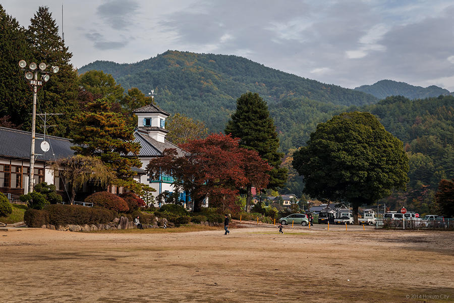05.津金の三代校舎と海岸寺と石仏群 13