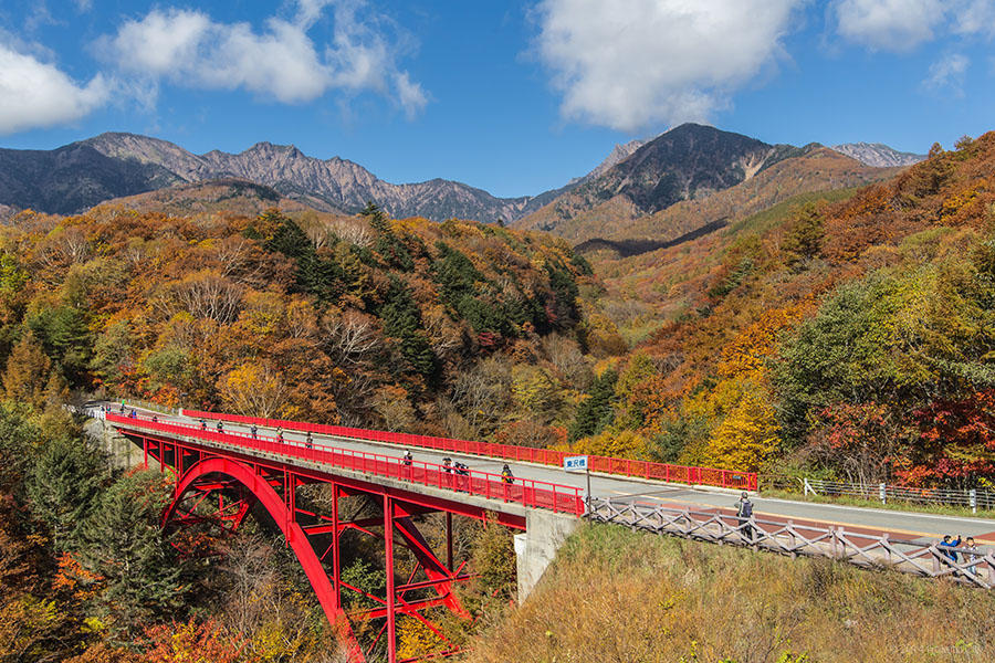 09.東沢大橋とまきば公園からの景観 14の写真