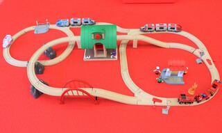 1.木の電車のおもちゃ.jpg